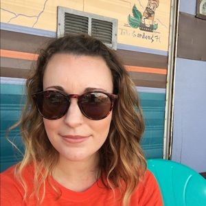 Meet your Posher, Lindsay